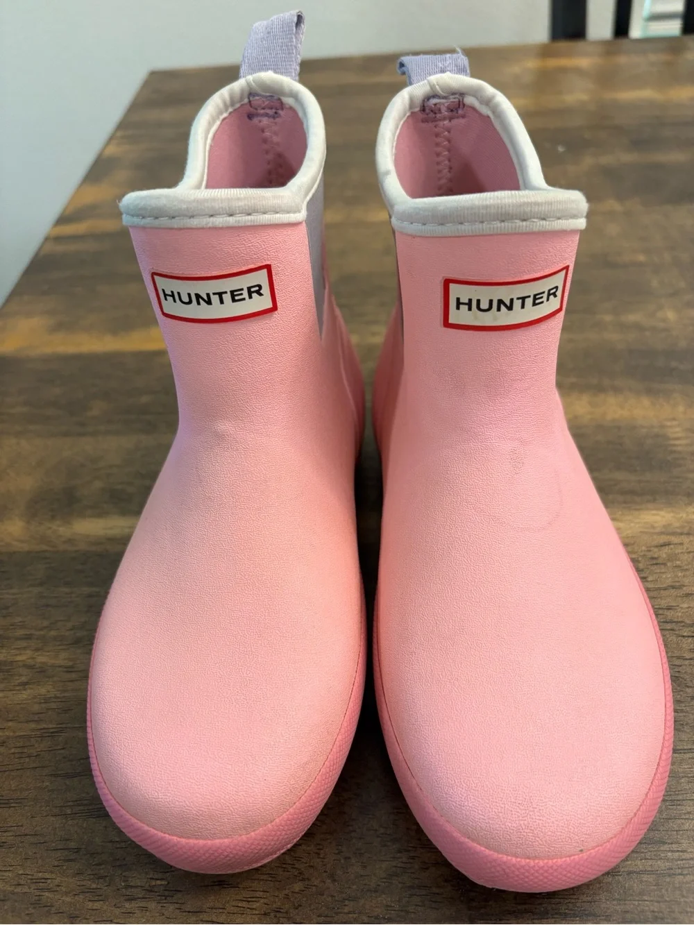 Hunter Kids Size 1 Pink Short Waterproof Rain Boots with Gray Trim